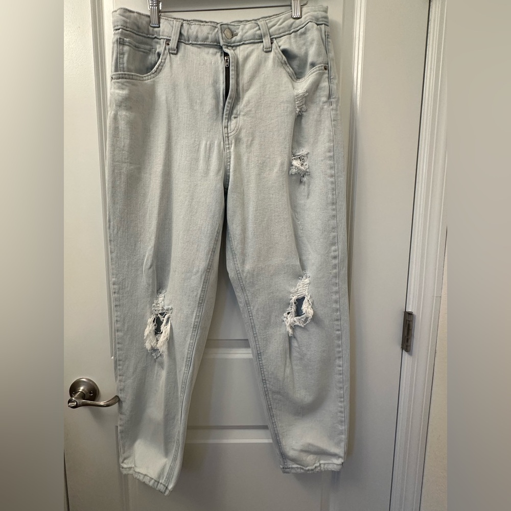 Target: USED Wild Fable High Waisted Mom Distressed Light Blue Women's Jeans 14